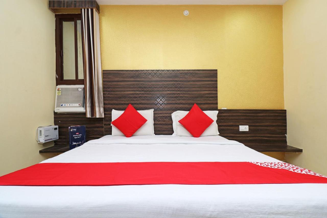 Oyo Flagship 8393 Hotel Park Avenue Lucknow Bagian luar foto